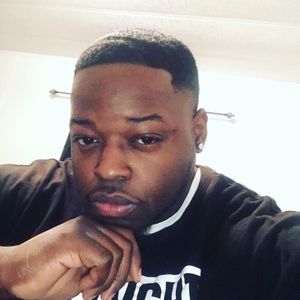 Meet your Posher, Derricc